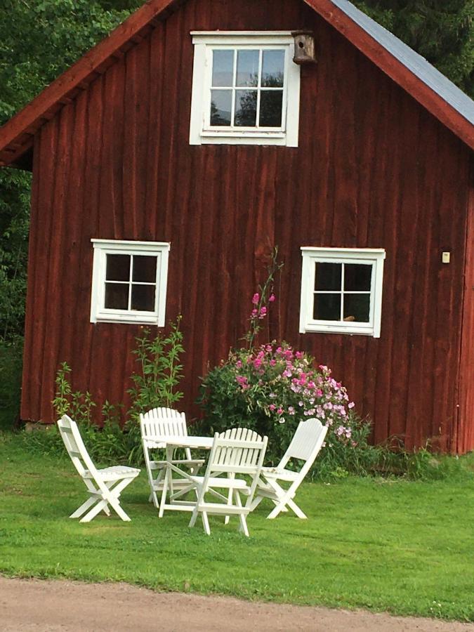 Liten Stuga Mitt I Naturen Pa Kinnekulle Hällekis Dış mekan fotoğraf